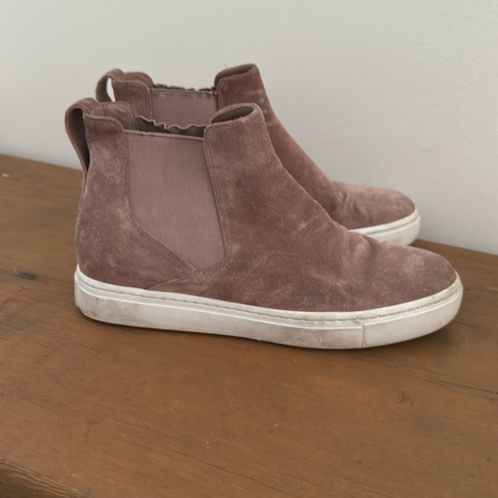 Vince high tops great condition needs a little clean